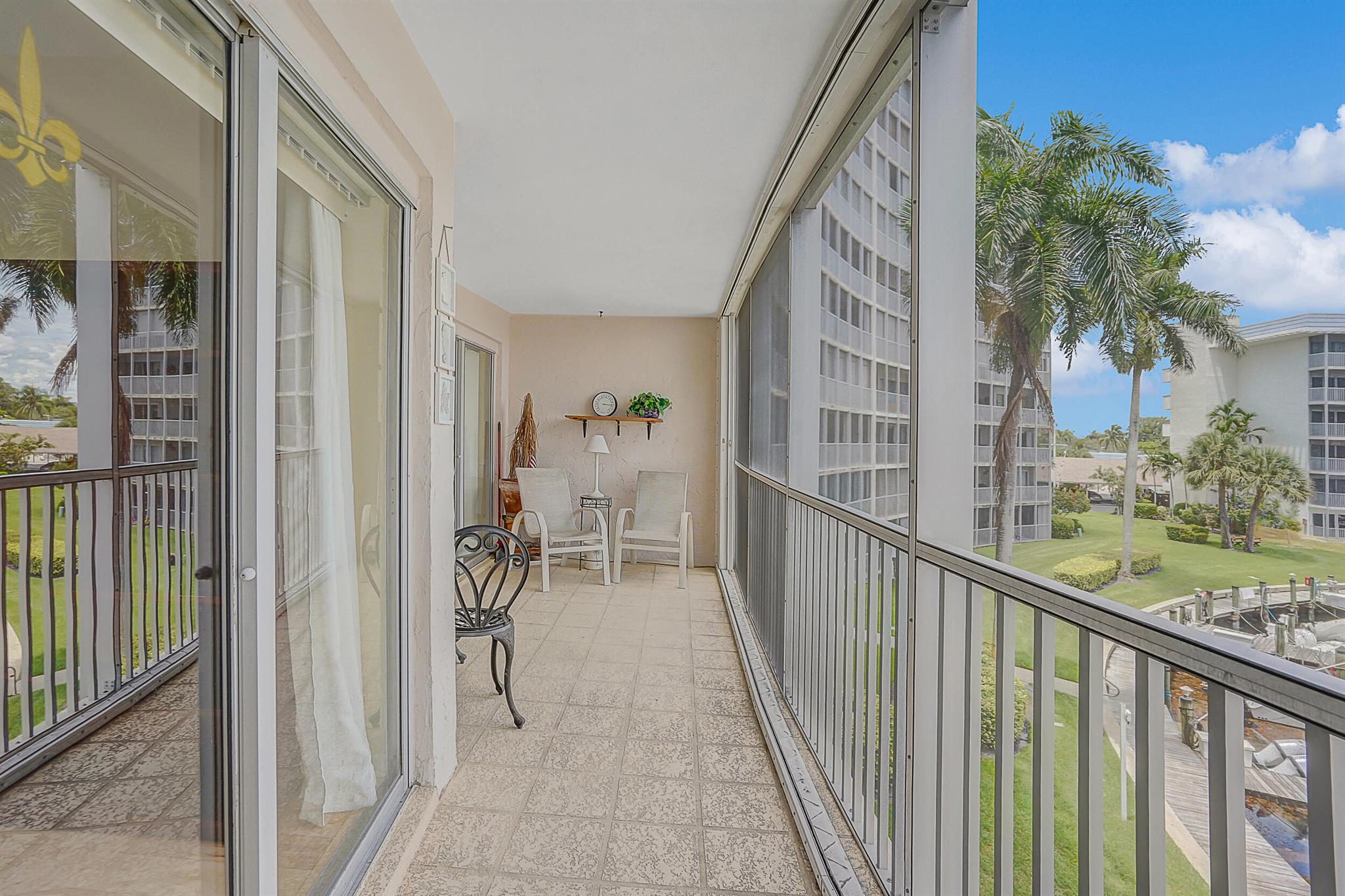 Hillsboro Cove - Residential Lease
