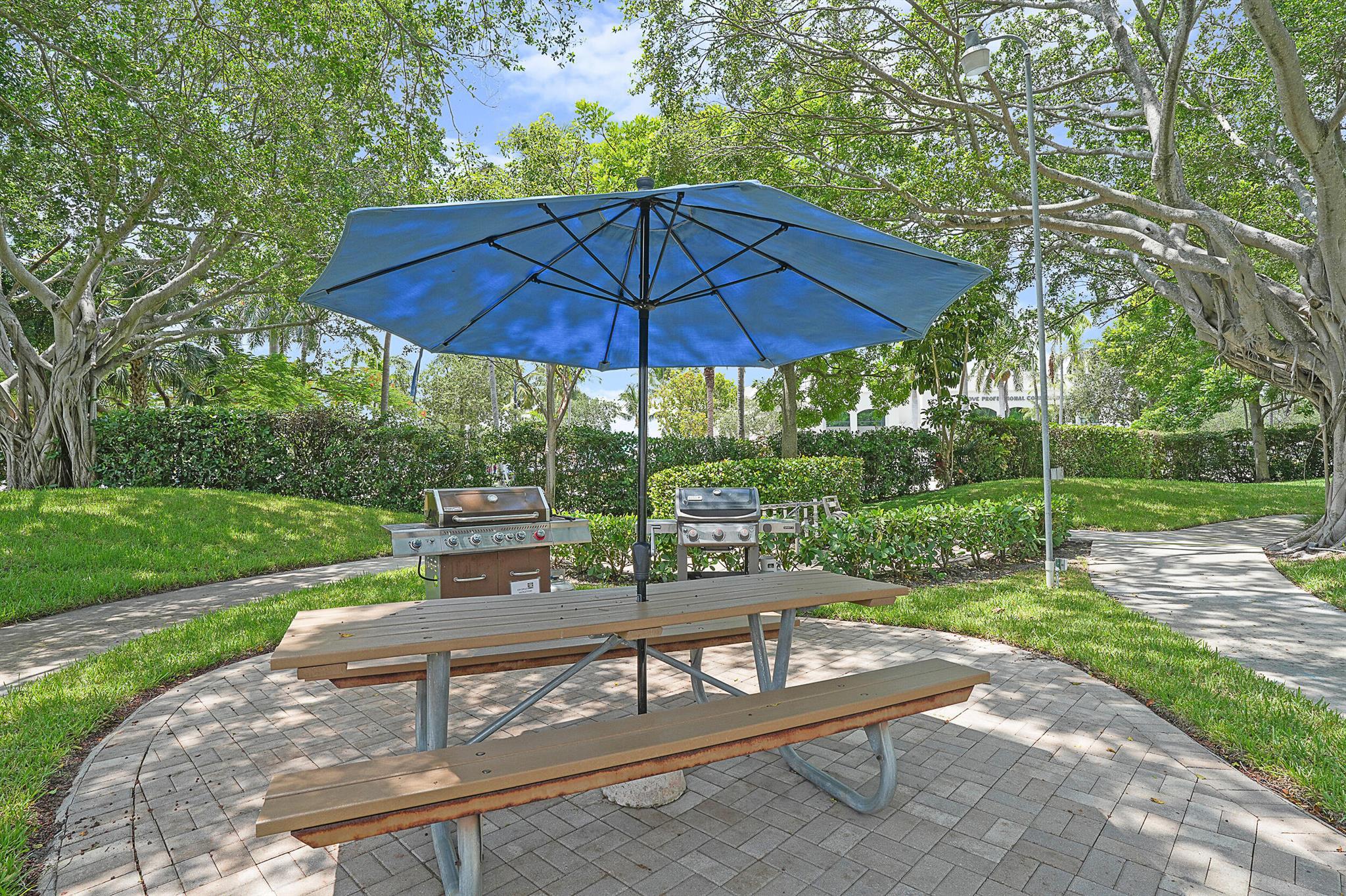 Hillsboro Cove - Residential Lease