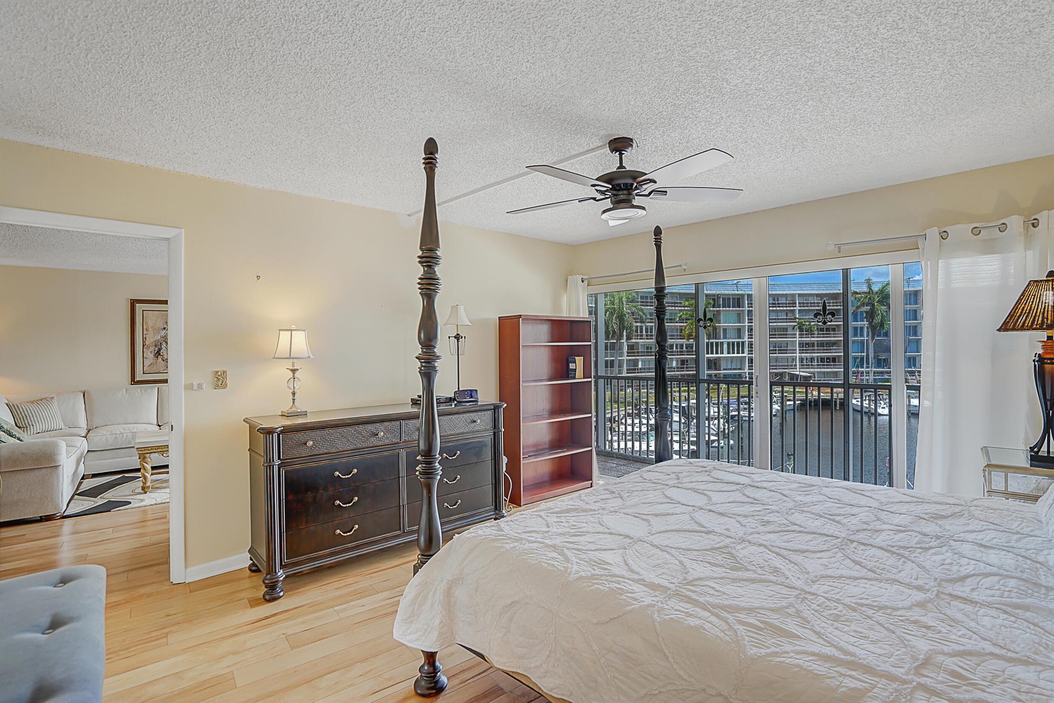 Hillsboro Cove - Residential Lease