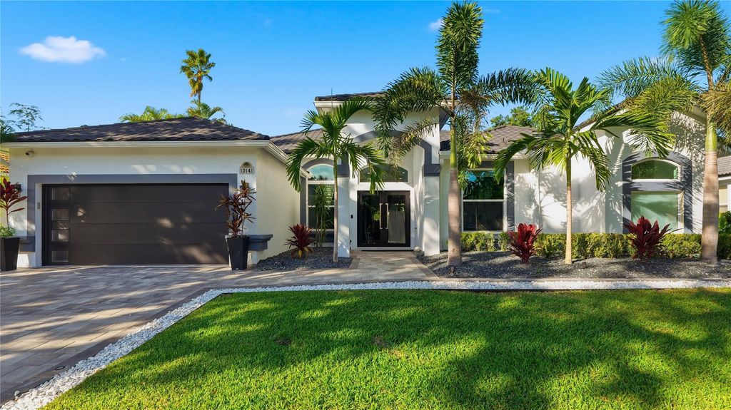 Photo of 10141 Umberland Place, Boca Raton, FL 33428 (MLS # F10545561)