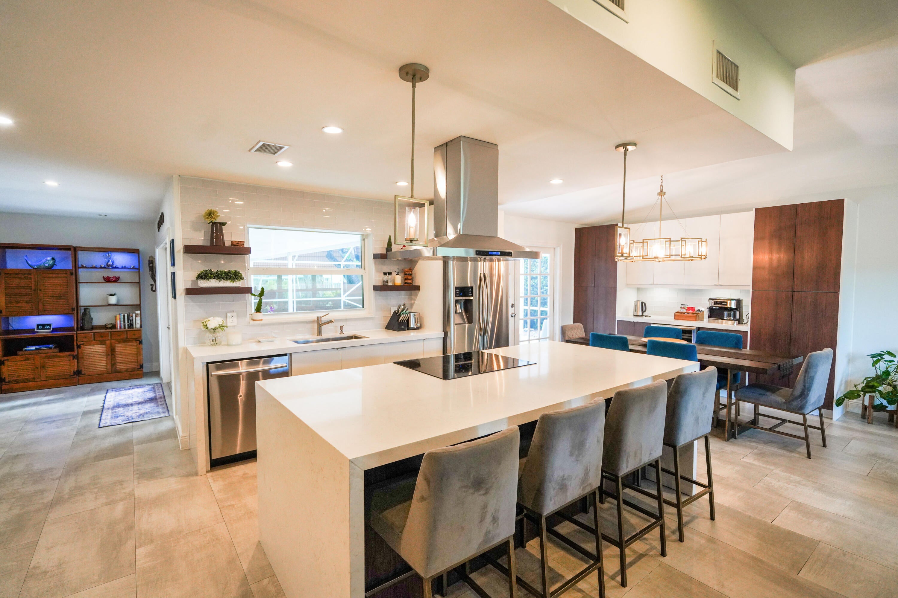 2807 SW 13th Court