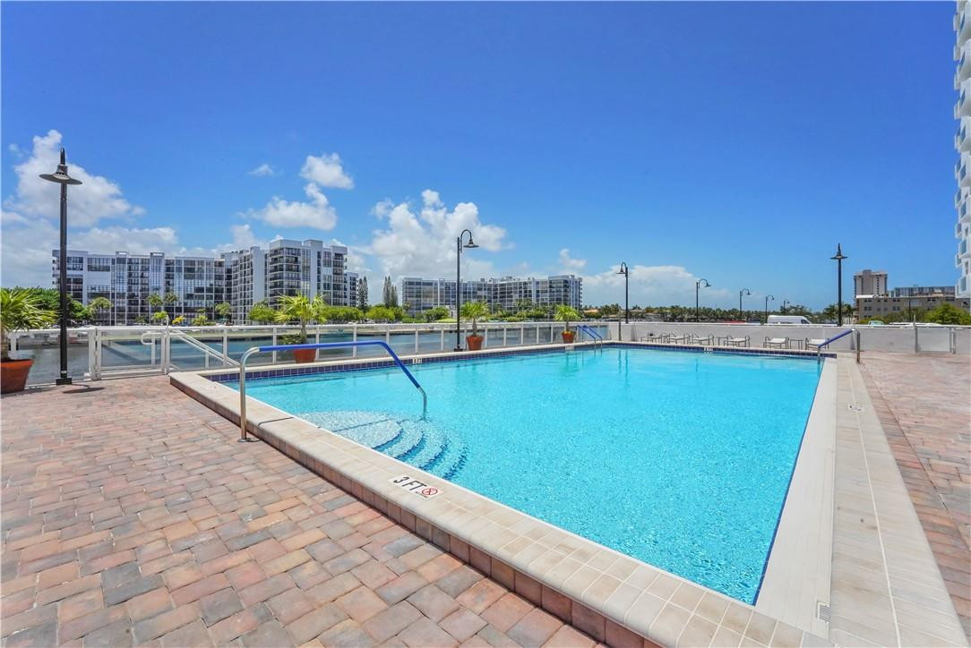 Residences - Residential