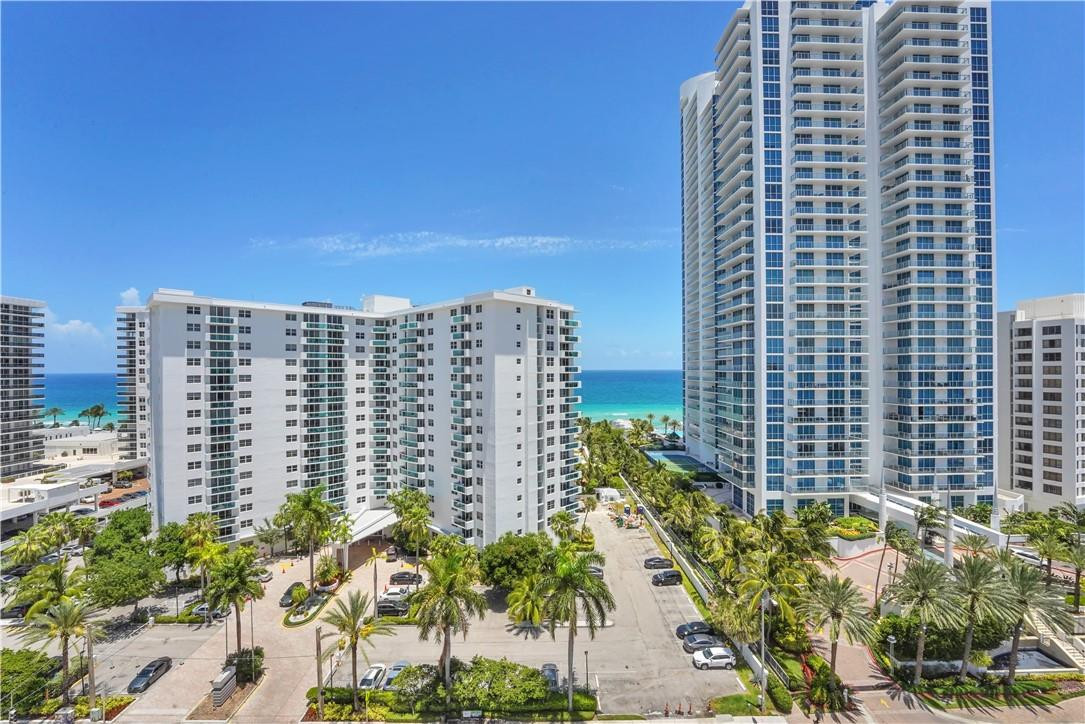 Residences - Residential