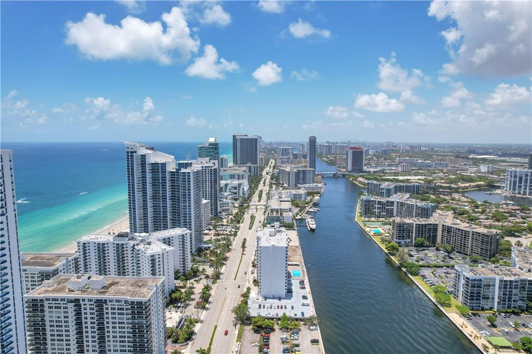 Residences - Residential