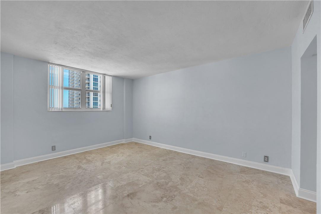 Residences - Residential