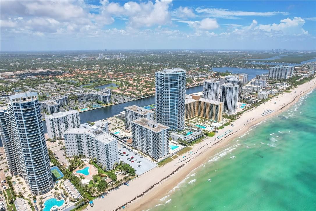 Residences - Residential