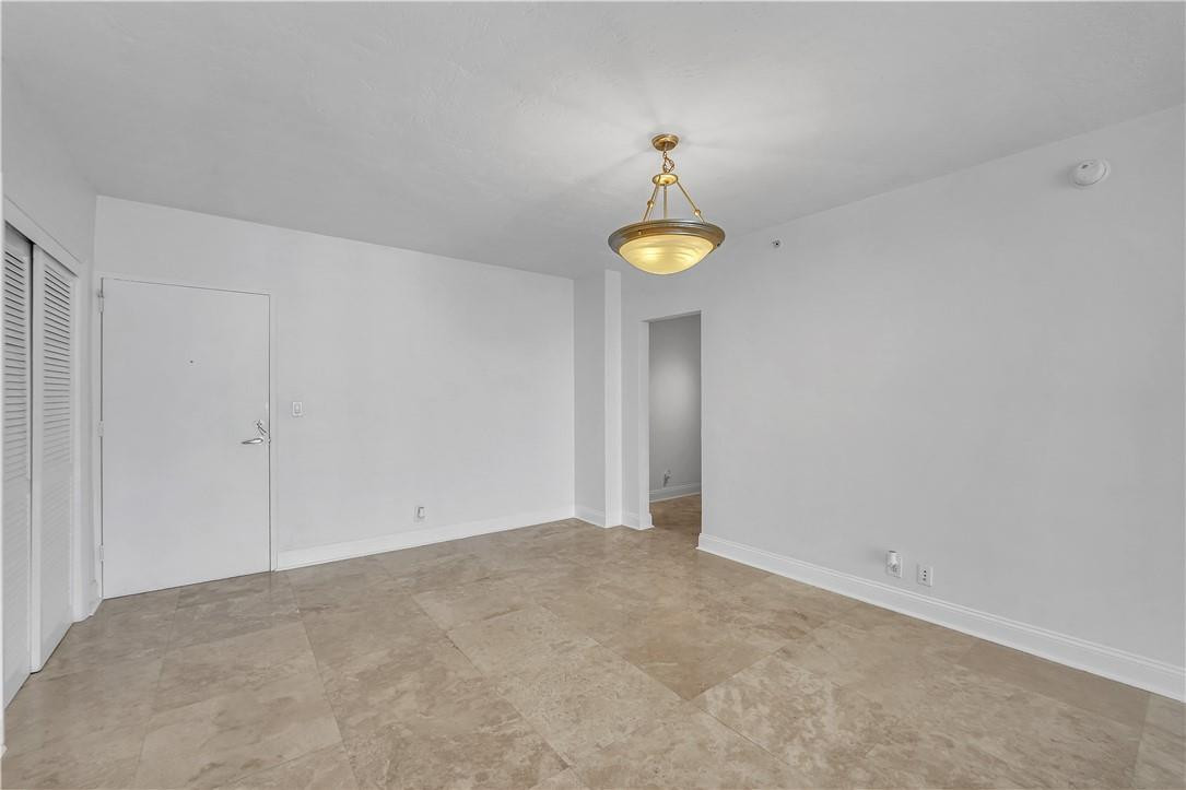 Residences - Residential