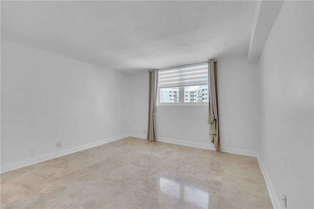 Residences - Residential