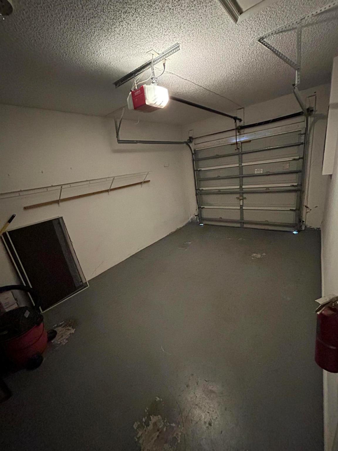 ABERDEEN 22 - Residential Lease