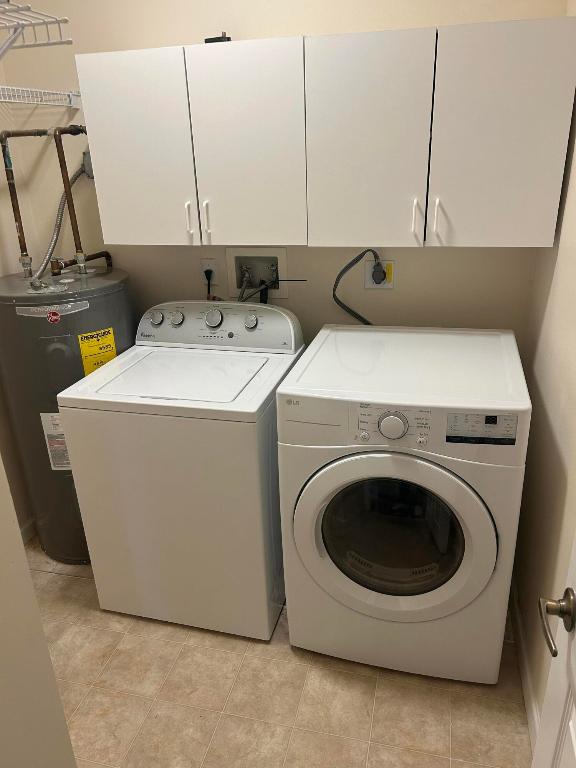 ABERDEEN 22 - Residential Lease