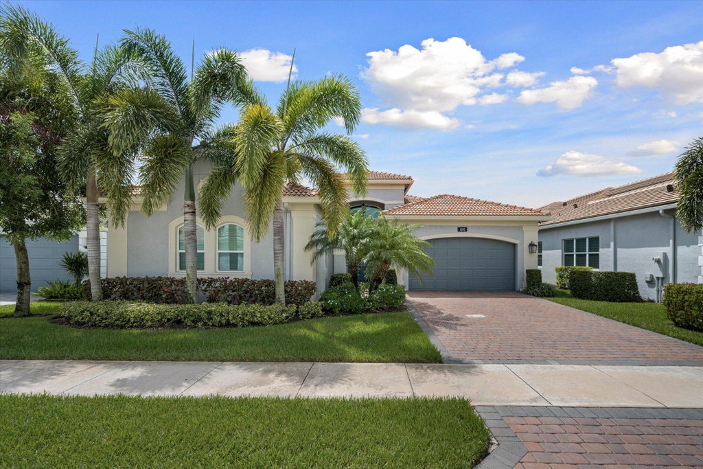 Photo of 8200 MAJESTIC MOUNTAIN Drive, Boynton Beach, FL 33473 (MLS # B26081885)