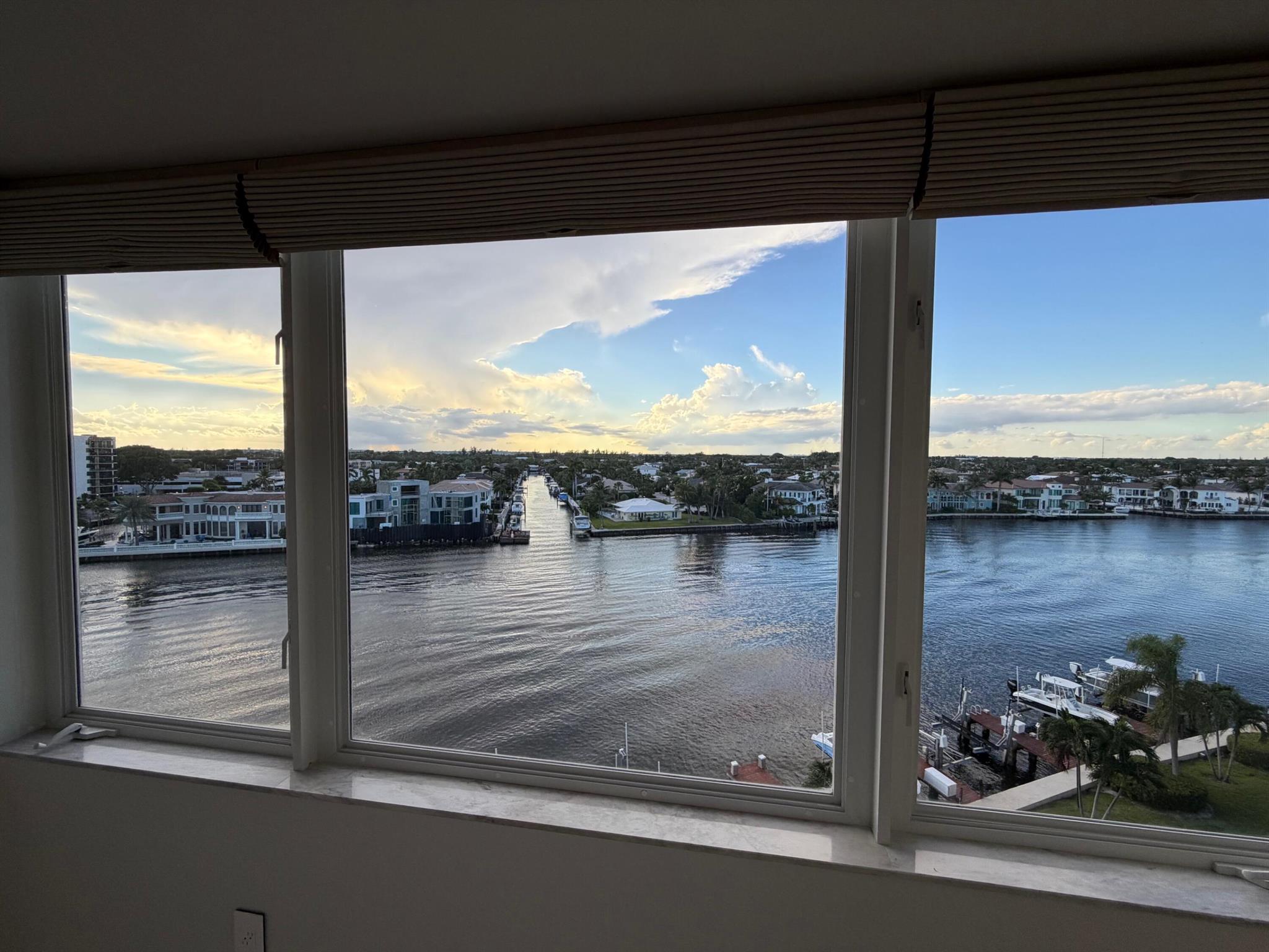REGENCY HIGHLAND CLUB CON - Residential