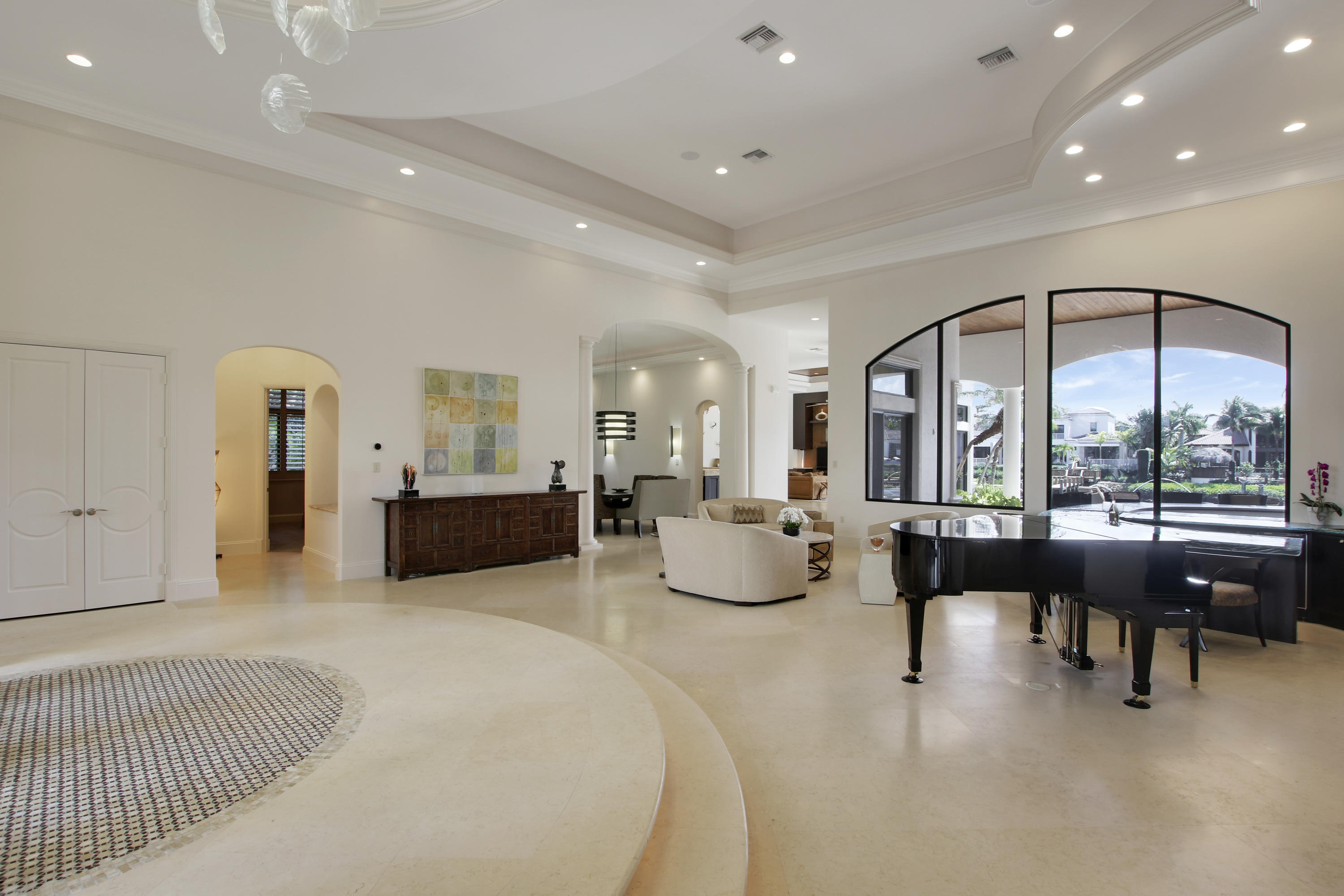 ADMIRALS COVE - Residential