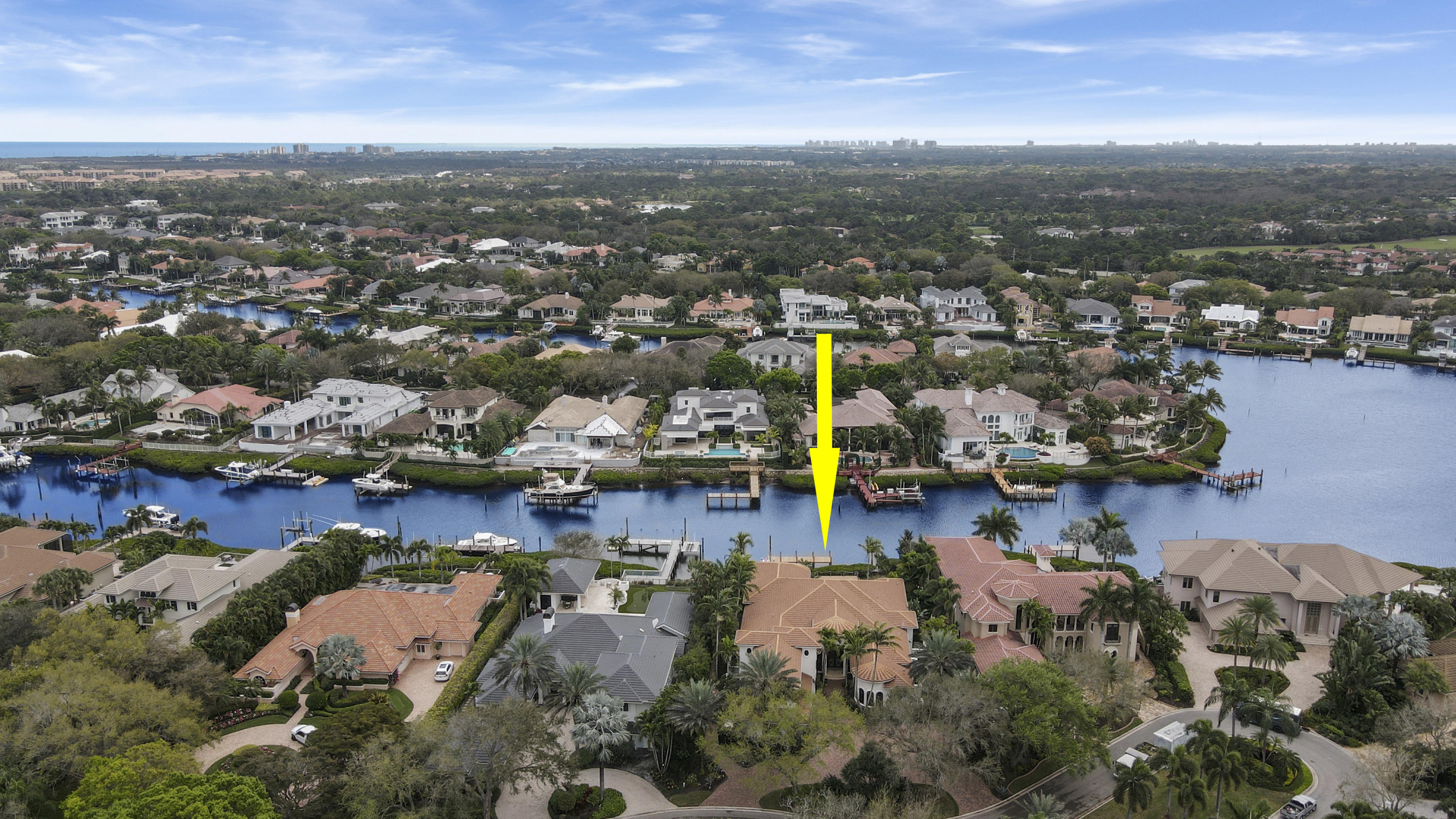 ADMIRALS COVE - Residential