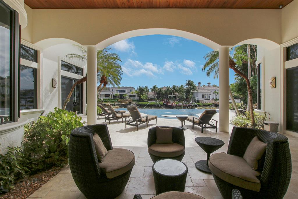 ADMIRALS COVE - Residential