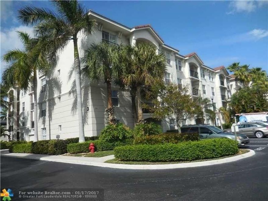 Exclusive gated condo community on the Intracoastal offering exceptional amenities. Waterfront heated pool, hot tub, tennis, basketball, billiards, fitness, BBQ area, nature trails, and much more. Beautiful 2 bedroom/2 bath open concept layout with a split bedroom floor plan. Stainless appliances and in unit laundry.