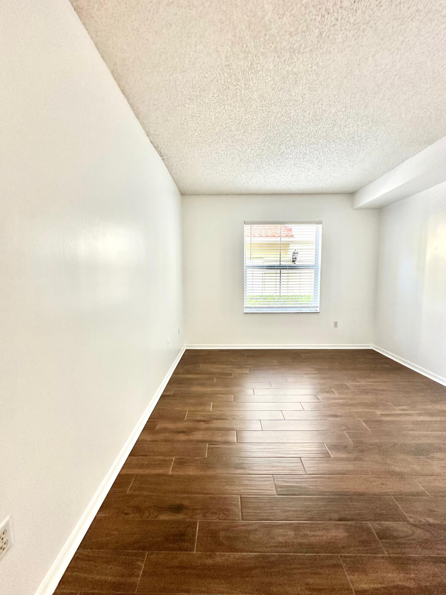 TUSCANY ON THE INTRACOASTAL CONDO - Residential Lease