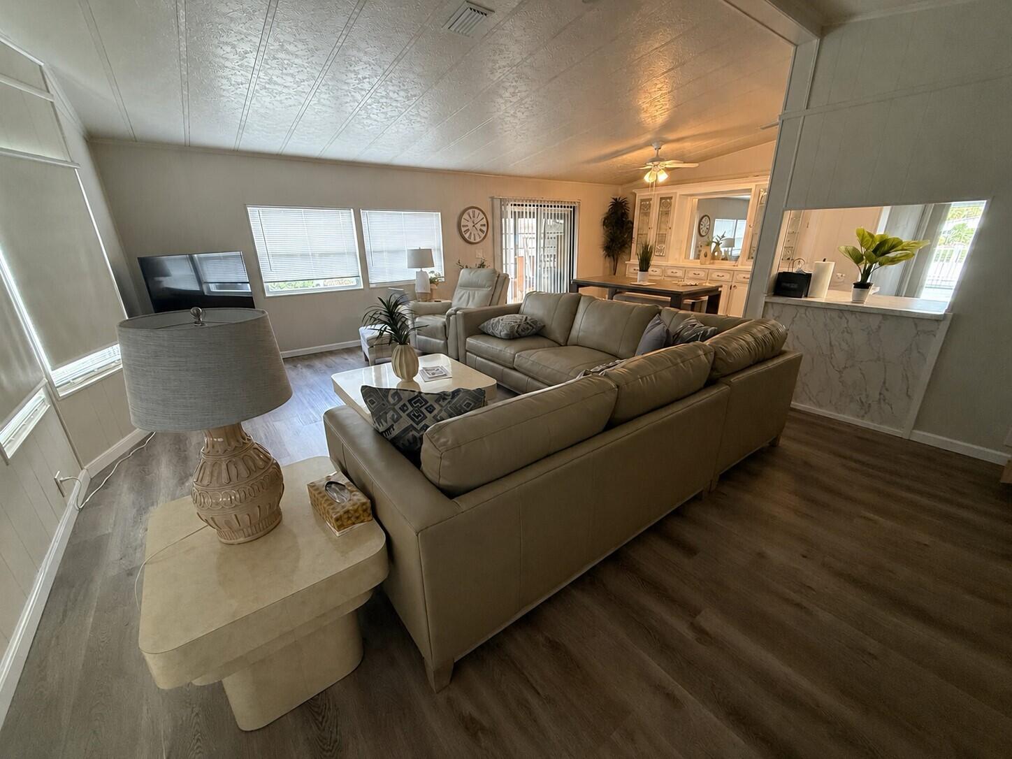 Sunny South Estates - Residential
