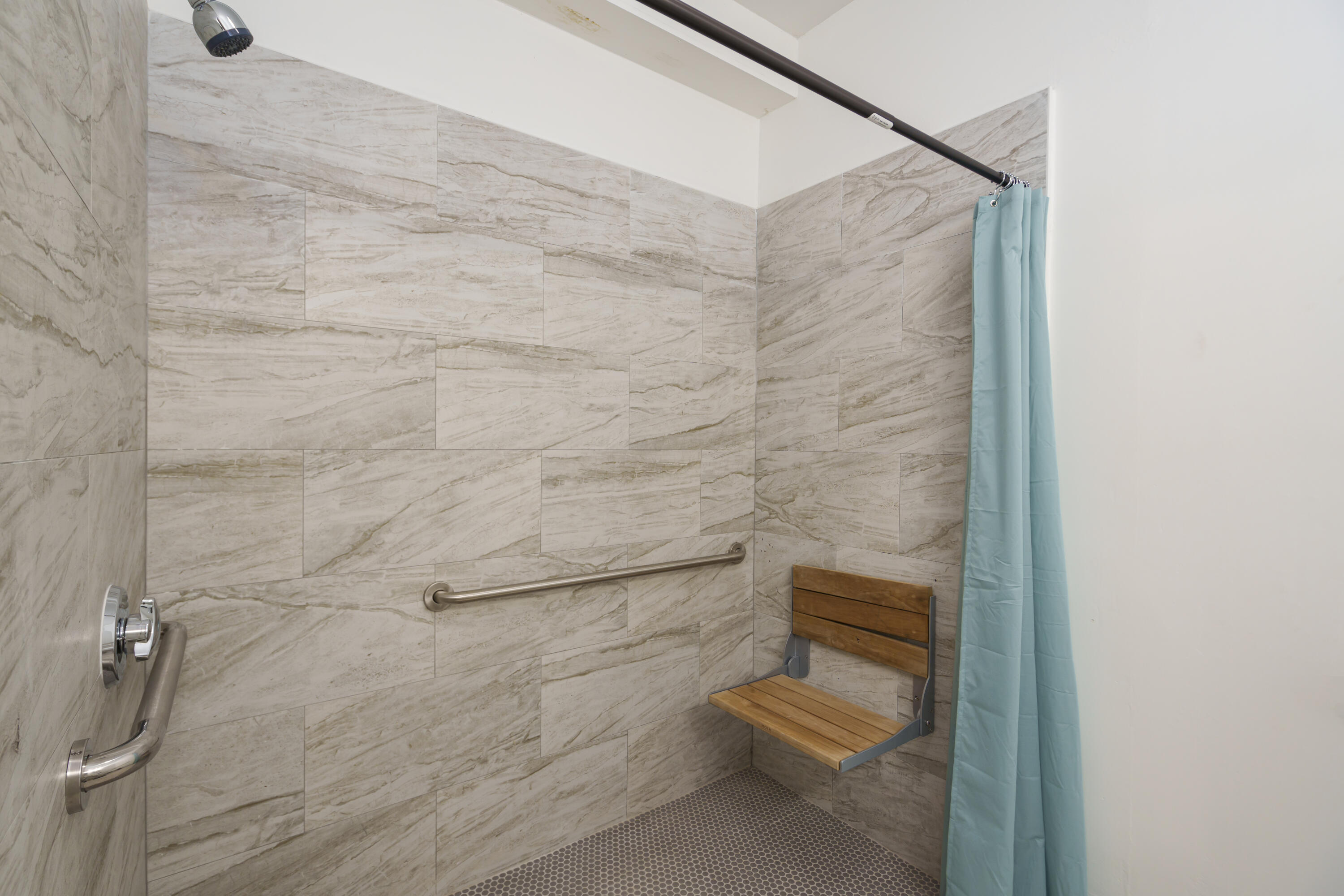 POMPANO BY THE SEA - Residential Lease