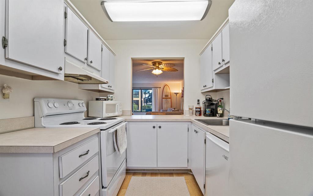 MILES GRANT CONDO TWO - Residential