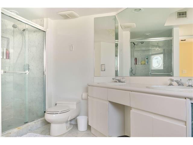 Oceania II - Residential