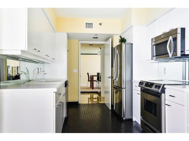 Oceania II - Residential