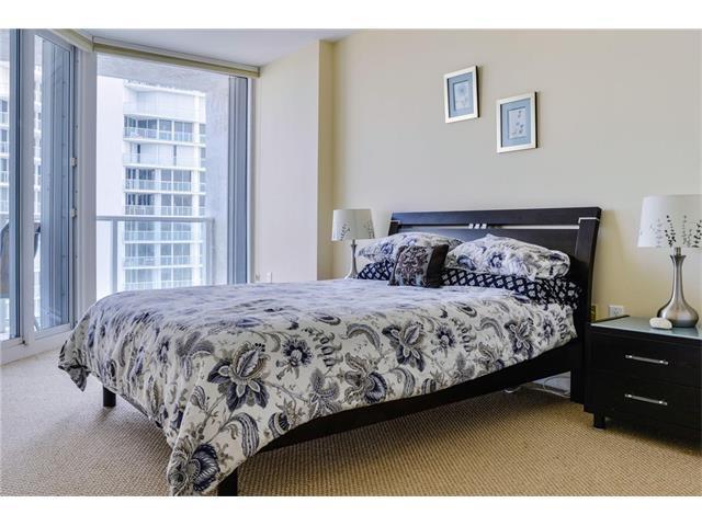 Oceania II - Residential