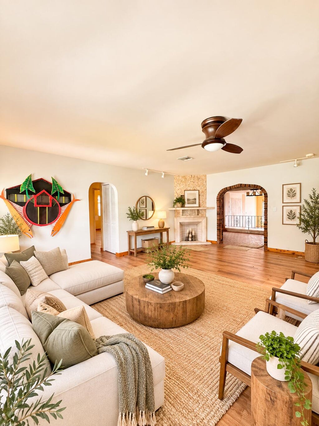 Photo of 2500 JACKSON Street, Hollywood, FL 33020 (MLS # B26079121)