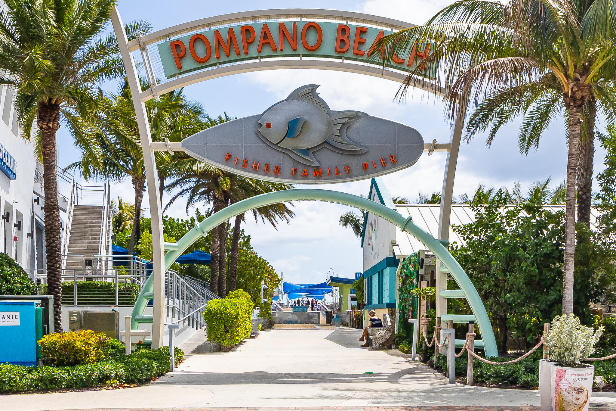 HILLSBORO SHORES SEC - Residential