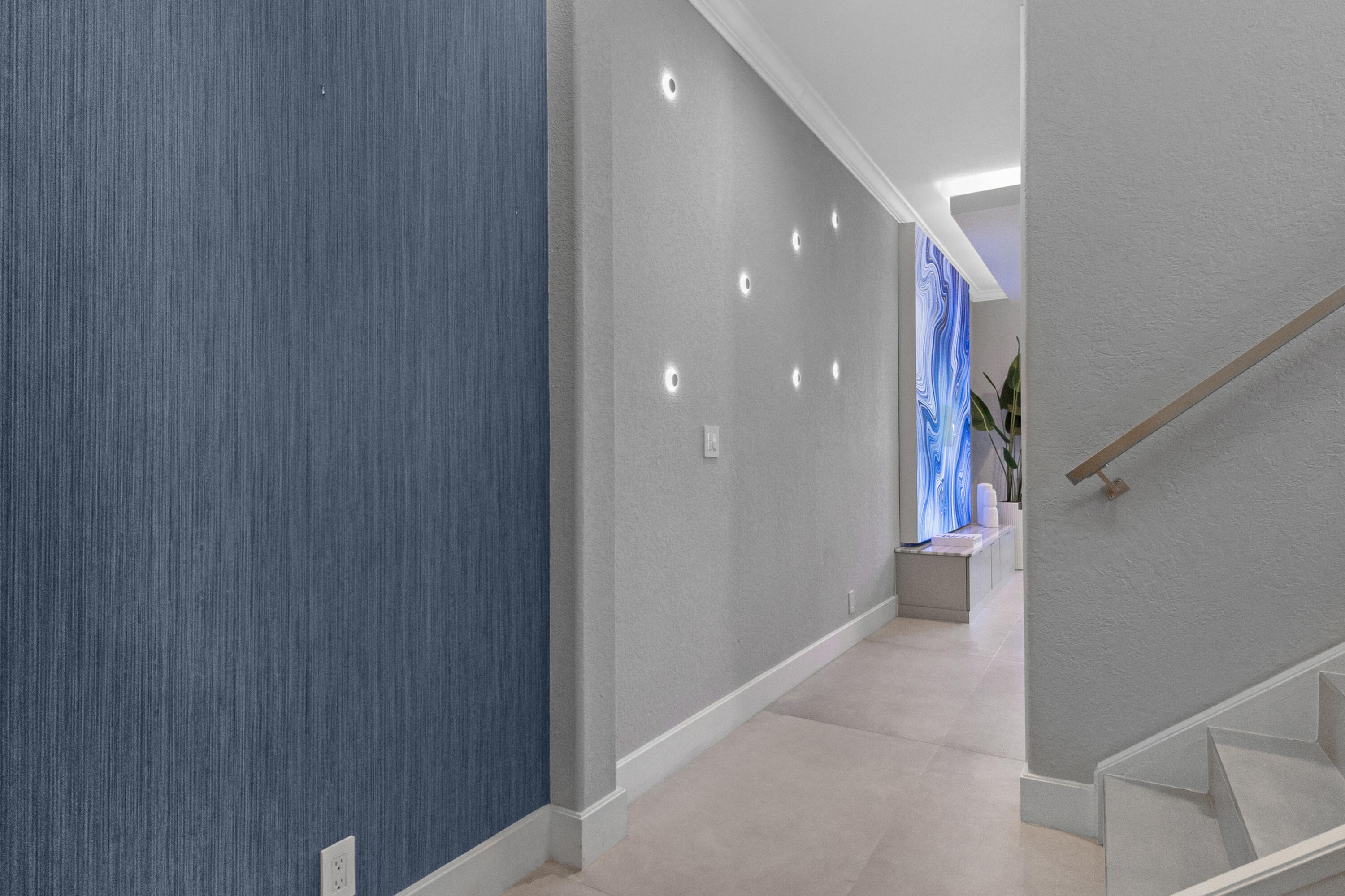 HILLSBORO SHORES SEC - Residential