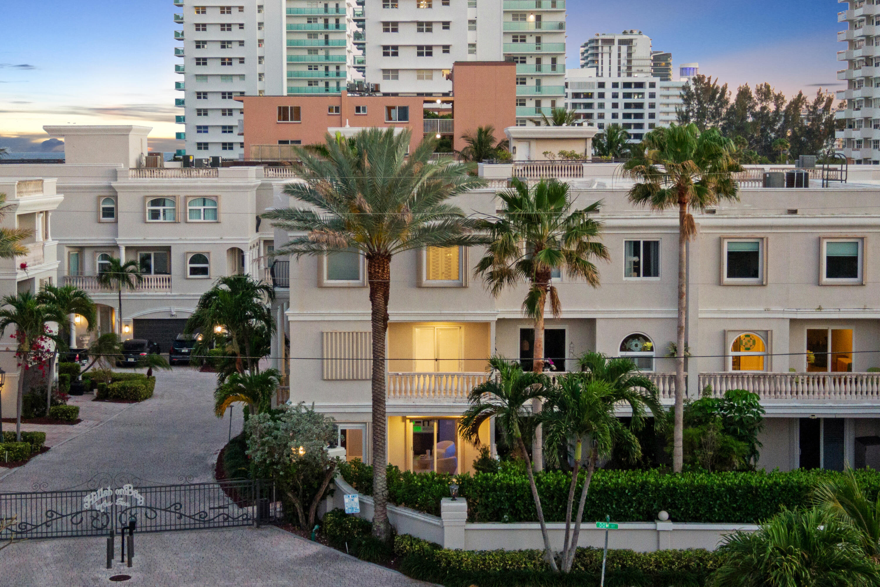 HILLSBORO SHORES SEC - Residential