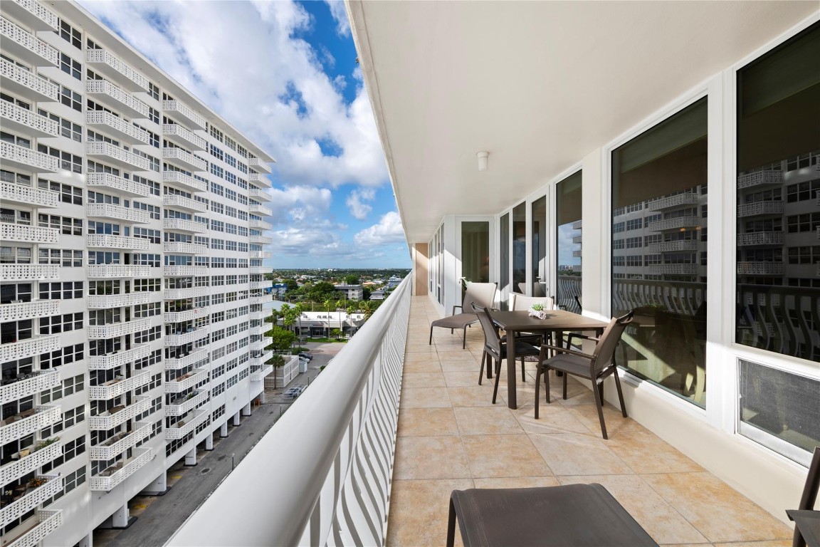 4020 Galt Ocean Drive 808