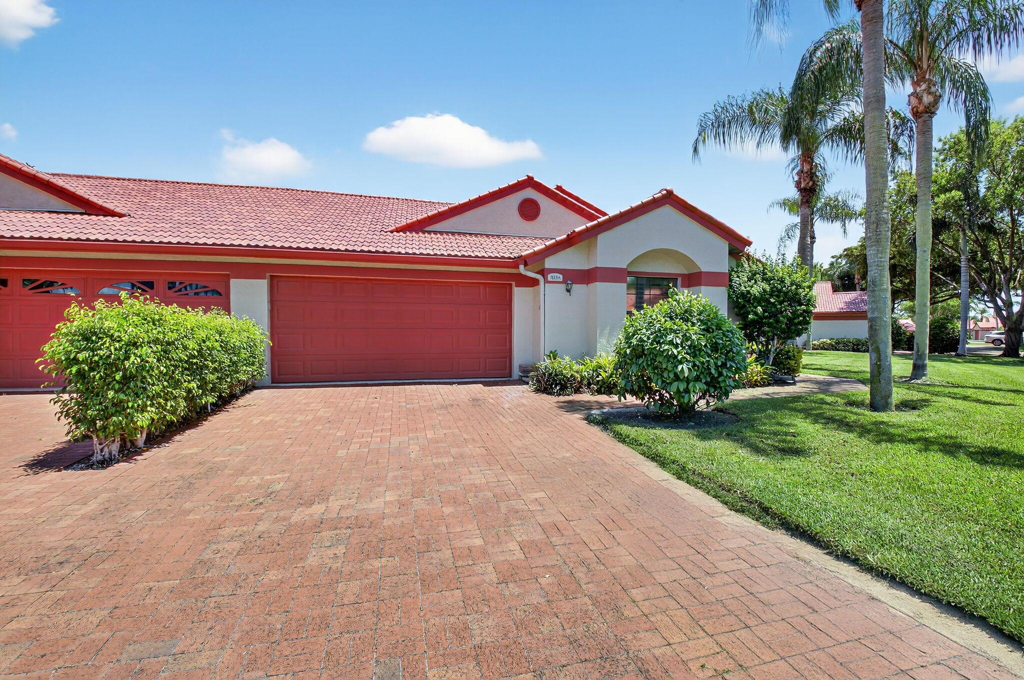 7613 Lexington Club Boulevard A