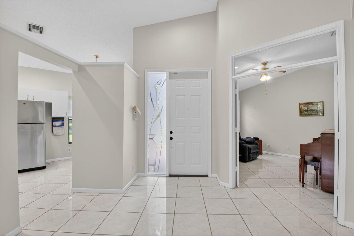 7613 Lexington Club Boulevard A