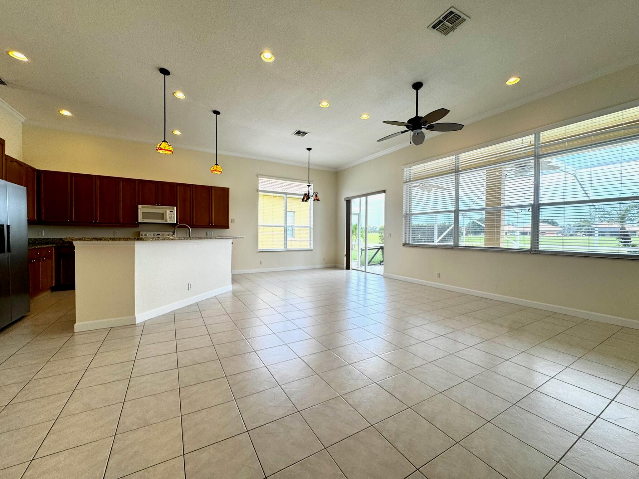 329 NW Somerset Circle