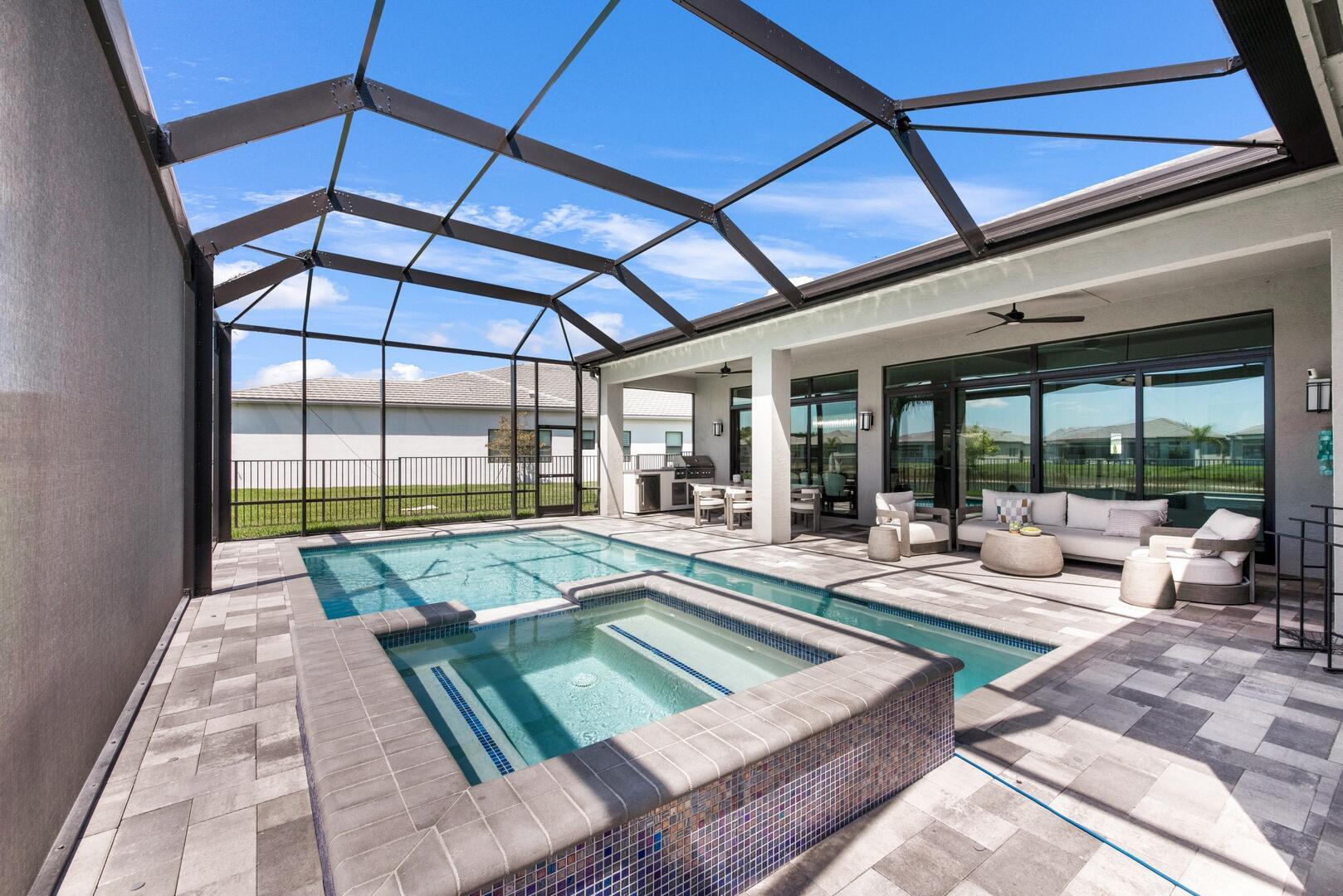 VALENCIA GRAND - Residential