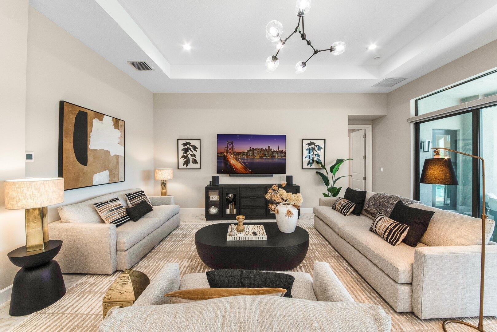 VALENCIA GRAND - Residential