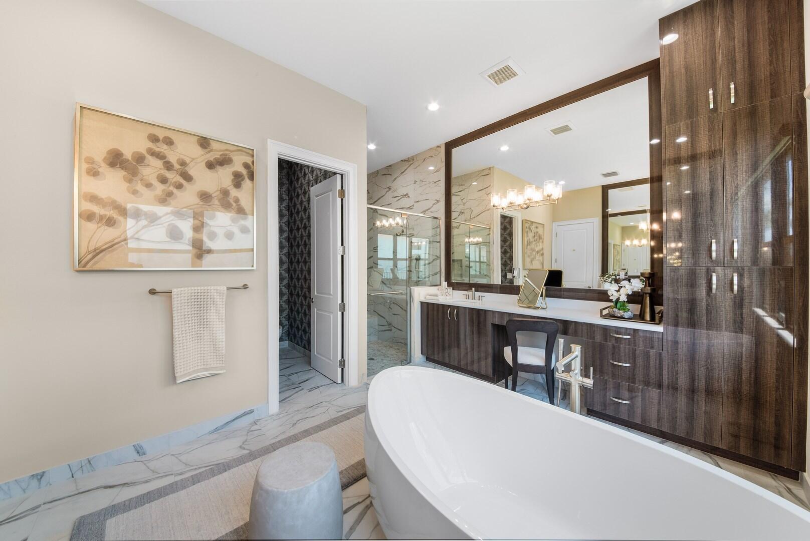 VALENCIA GRAND - Residential