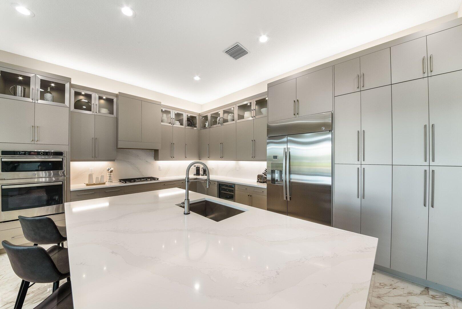 VALENCIA GRAND - Residential