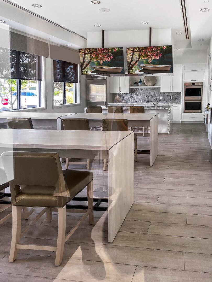 VALENCIA GRAND - Residential