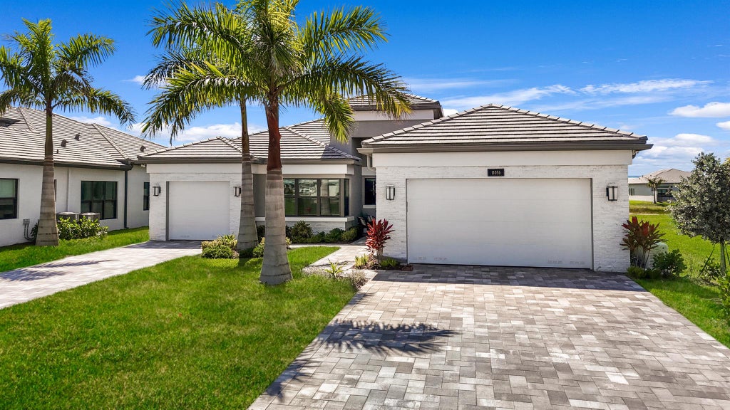 Photo of 11056 Glen Orchard Lane, Boynton Beach, FL 33473 (MLS # R11083613)
