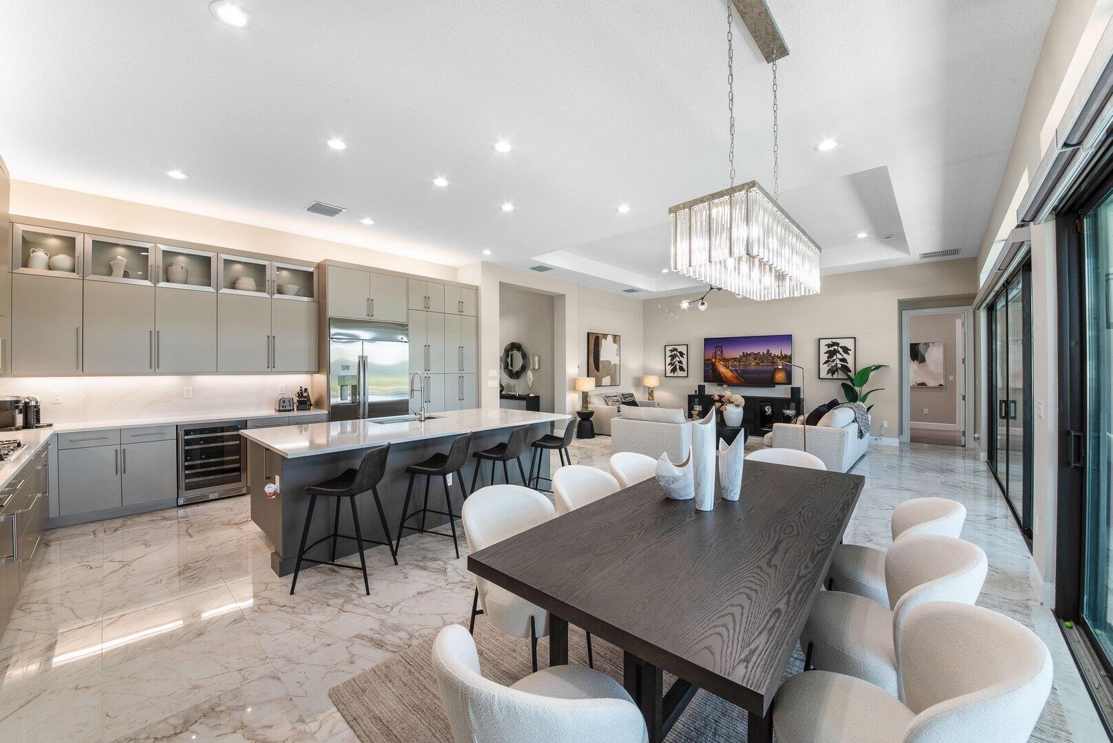 VALENCIA GRAND - Residential