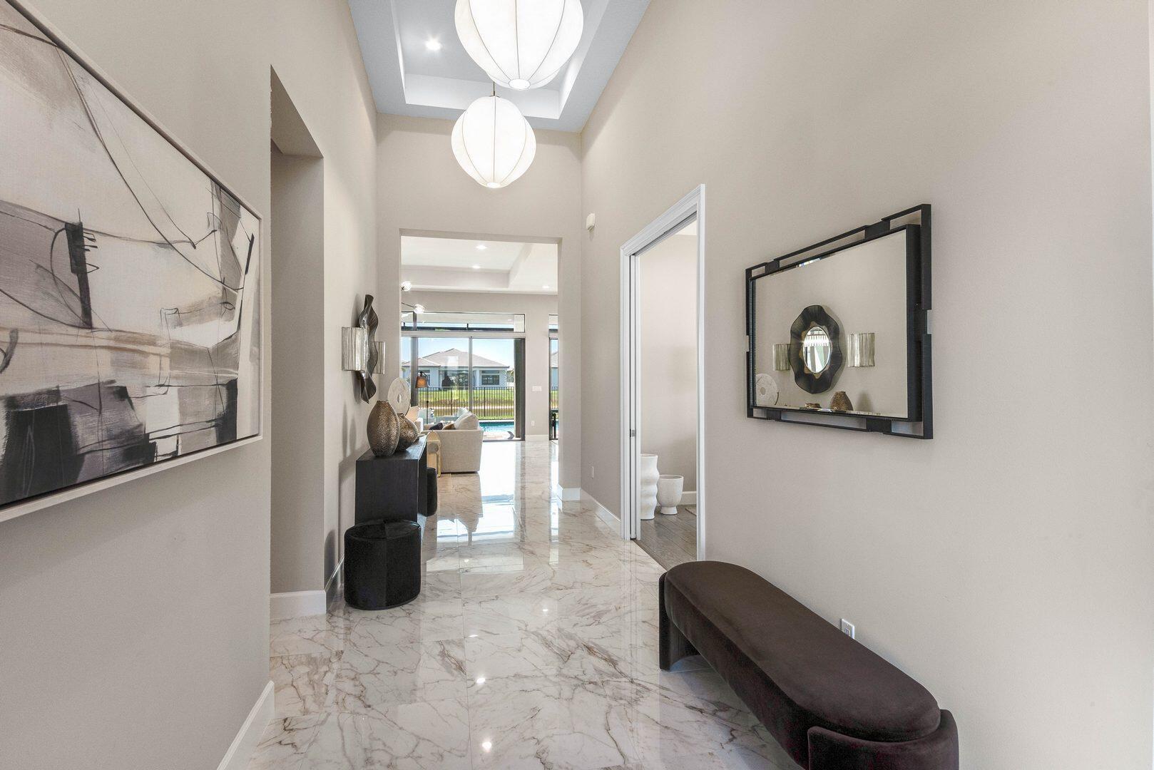 VALENCIA GRAND - Residential