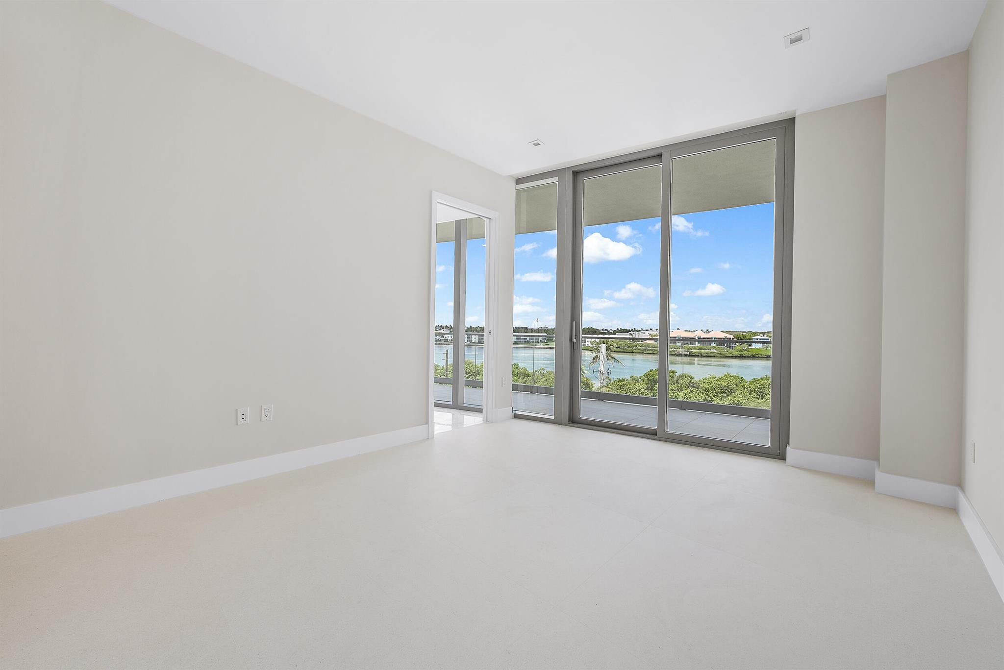SeaGlass Condominium - Residential
