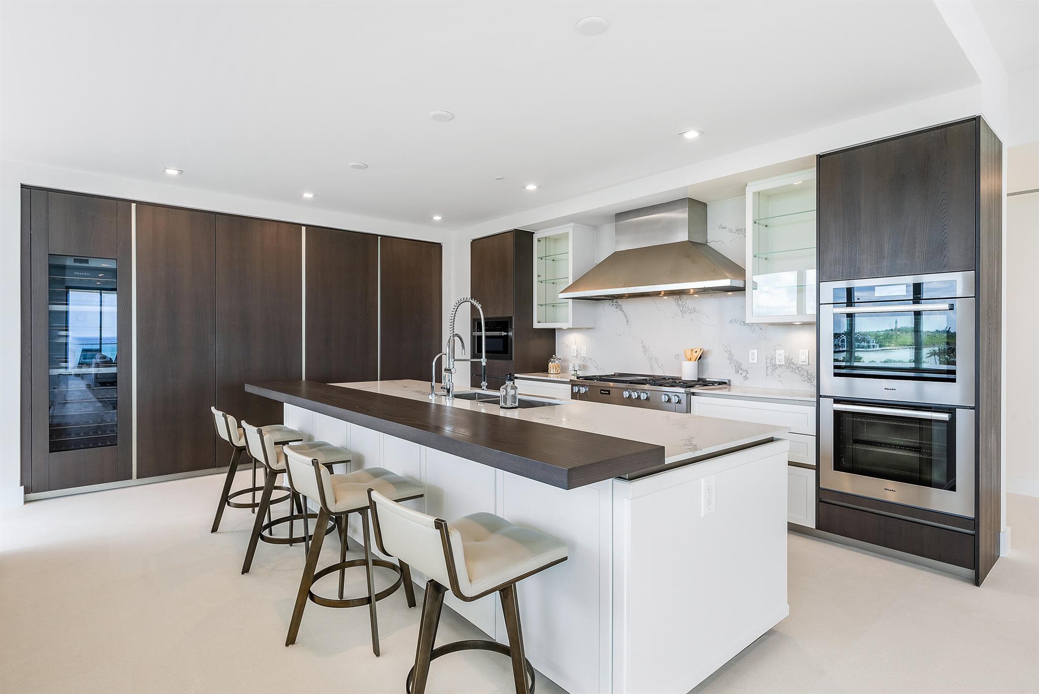 SeaGlass Condominium - Residential