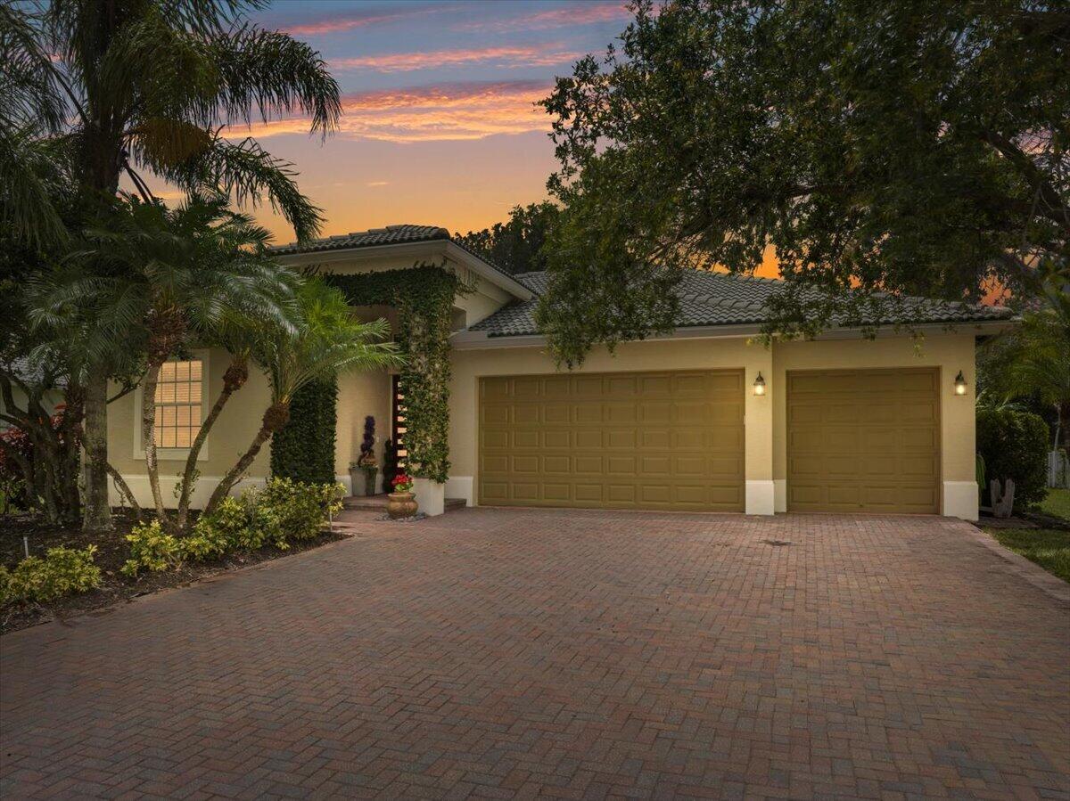 DIAMOND LAKE SUBDIVISION PHASE ONE - Residential