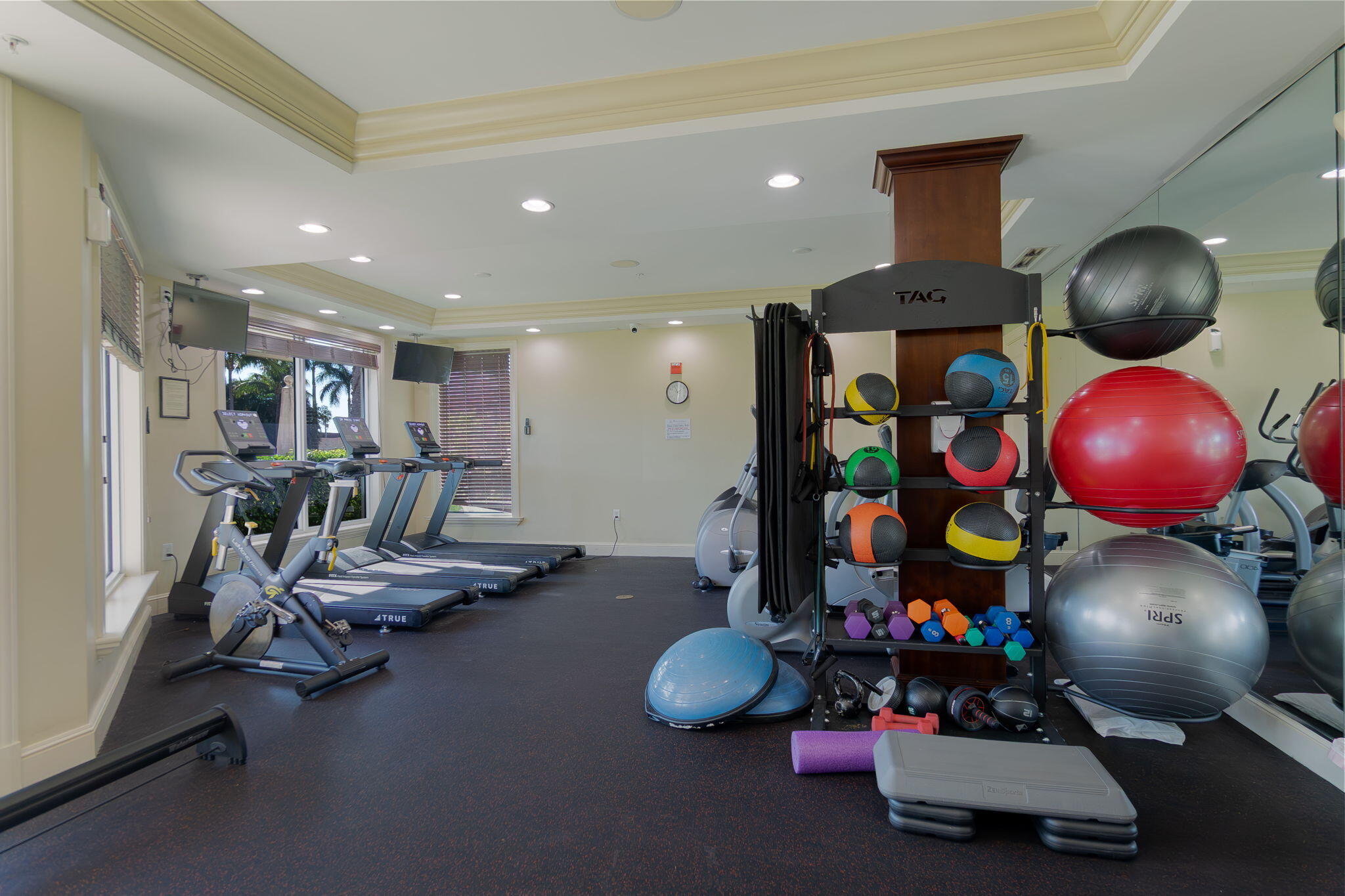 MOORINGS AT LANTANA CONDO 3 - Residential