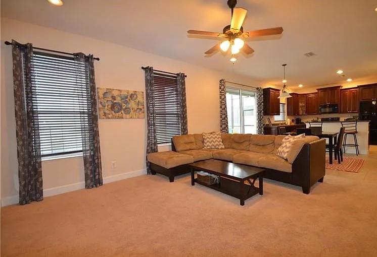 2582 Hobblebrush Dr