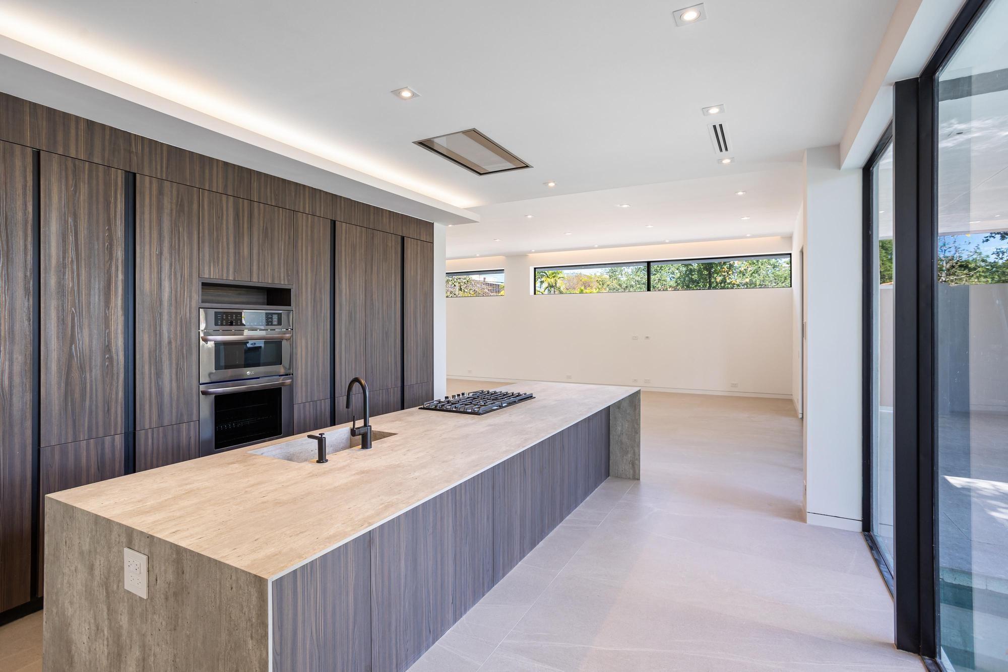 NEW SHENANDOAH - Residential