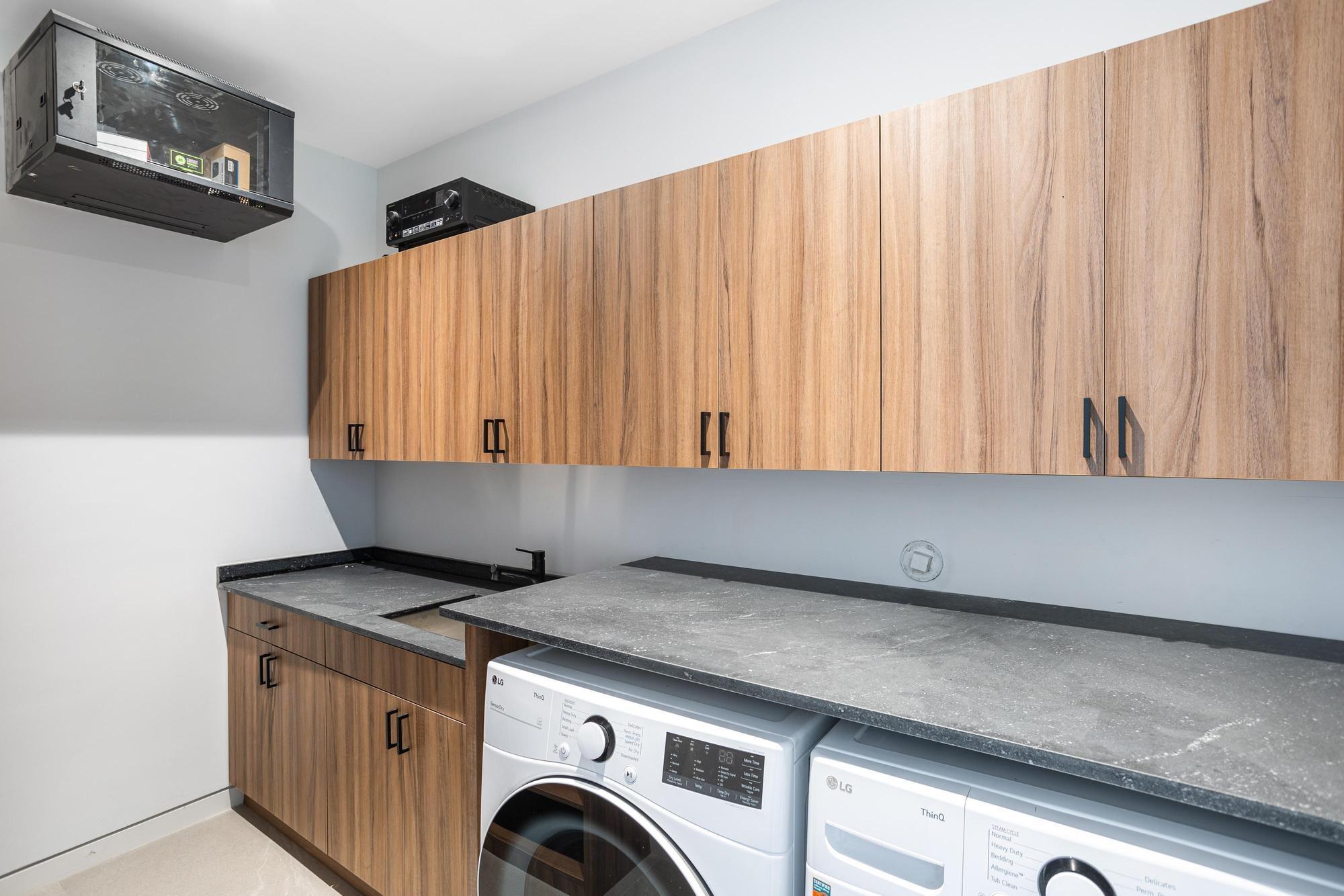 NEW SHENANDOAH - Residential